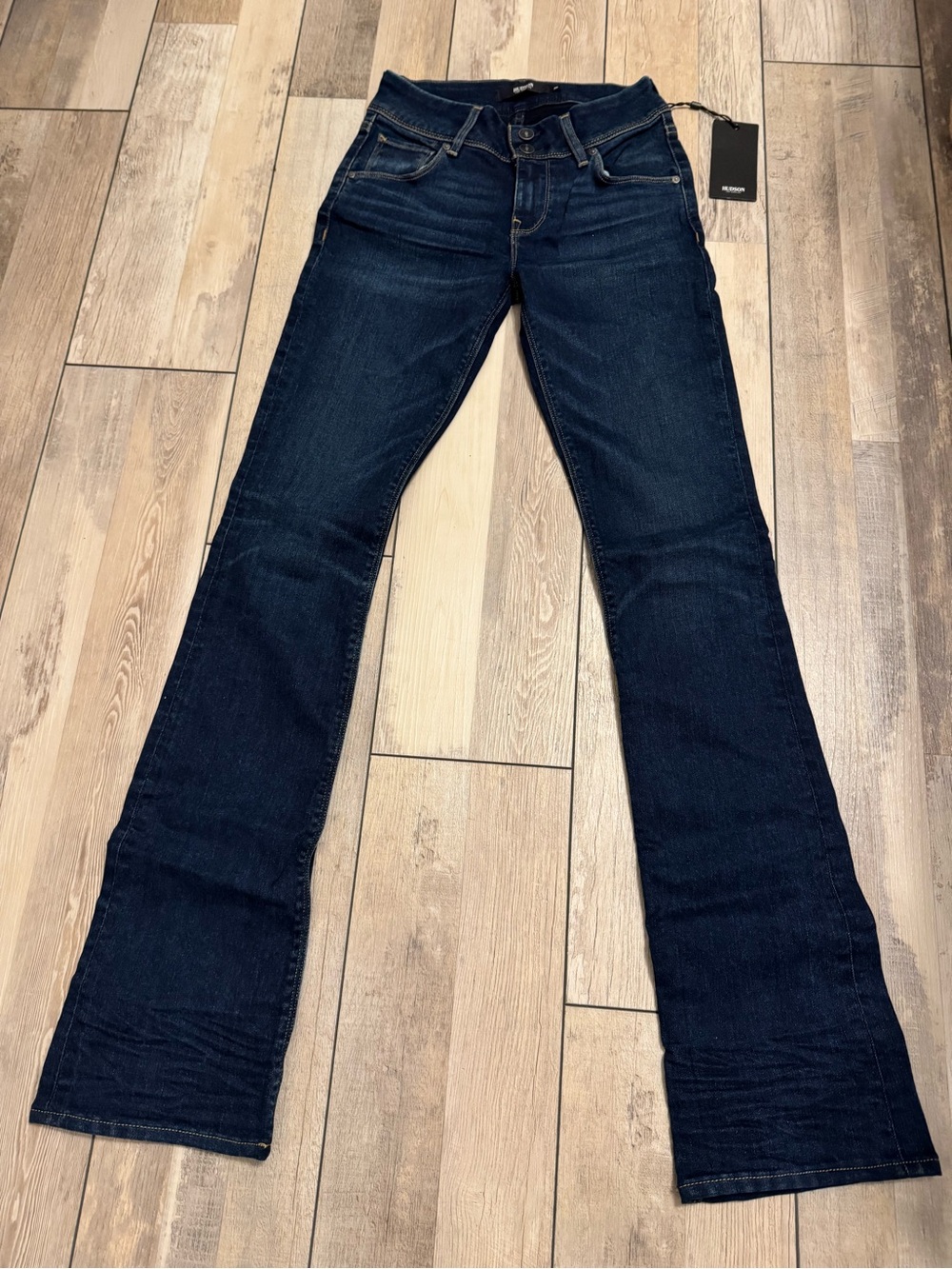 Hudson Jeans Beth Midrise Baby Boot NWT Size 26